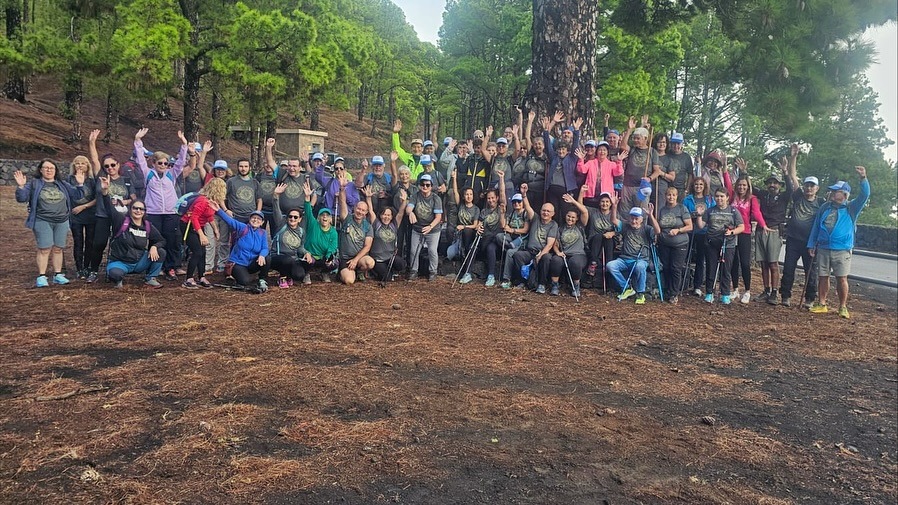 El VII Encuentro Insular de Senderismo reunió a 400 senderistas de diez clubes de La Palma